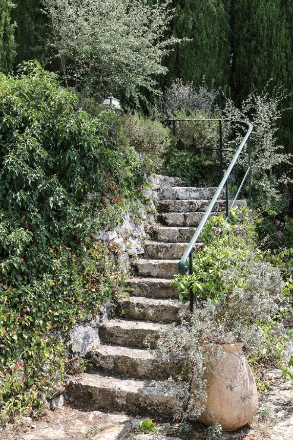 Saint-Cézaire-sur-Siagne Domaine Des Tilleuls D'Or المظهر الخارجي الصورة