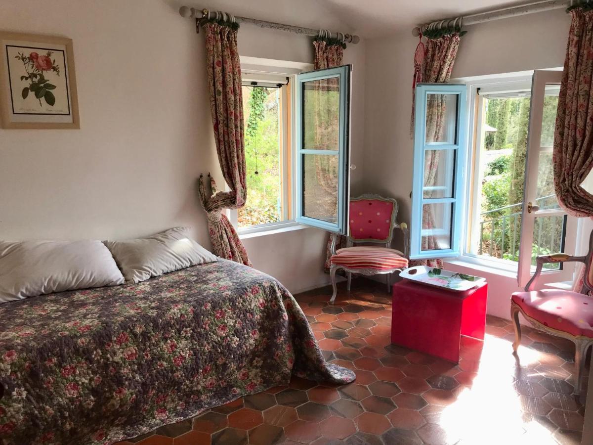 Saint-Cézaire-sur-Siagne Domaine Des Tilleuls D'Or المظهر الخارجي الصورة